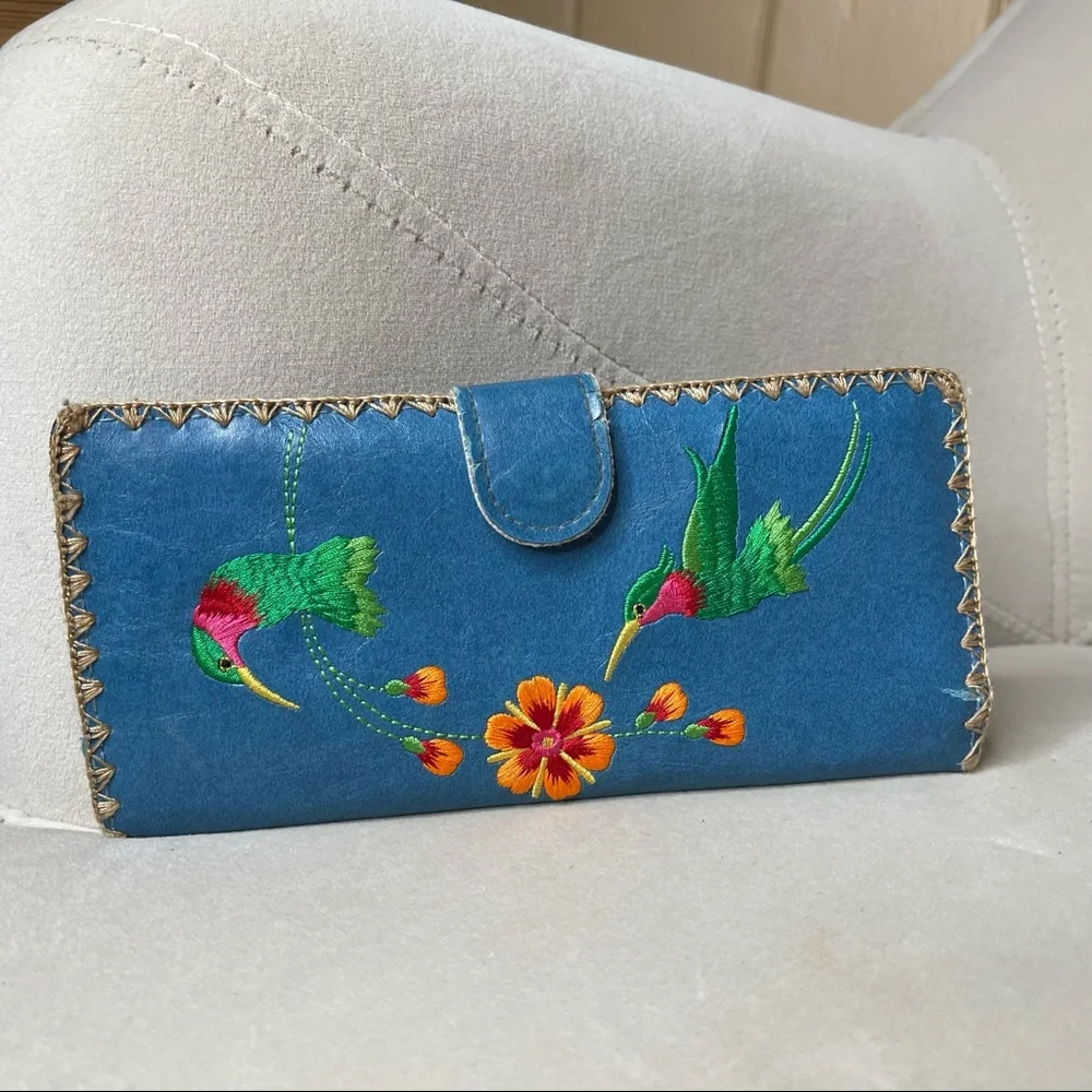 Lavishy Vegan Leather Blue Teal Hummingbird Embroidered Wallet Birds Floral